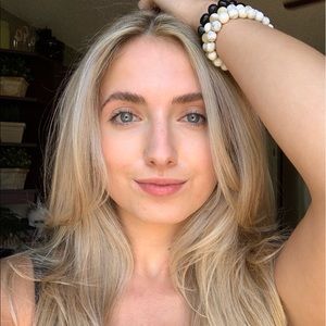 Meet your Posher, Caylee